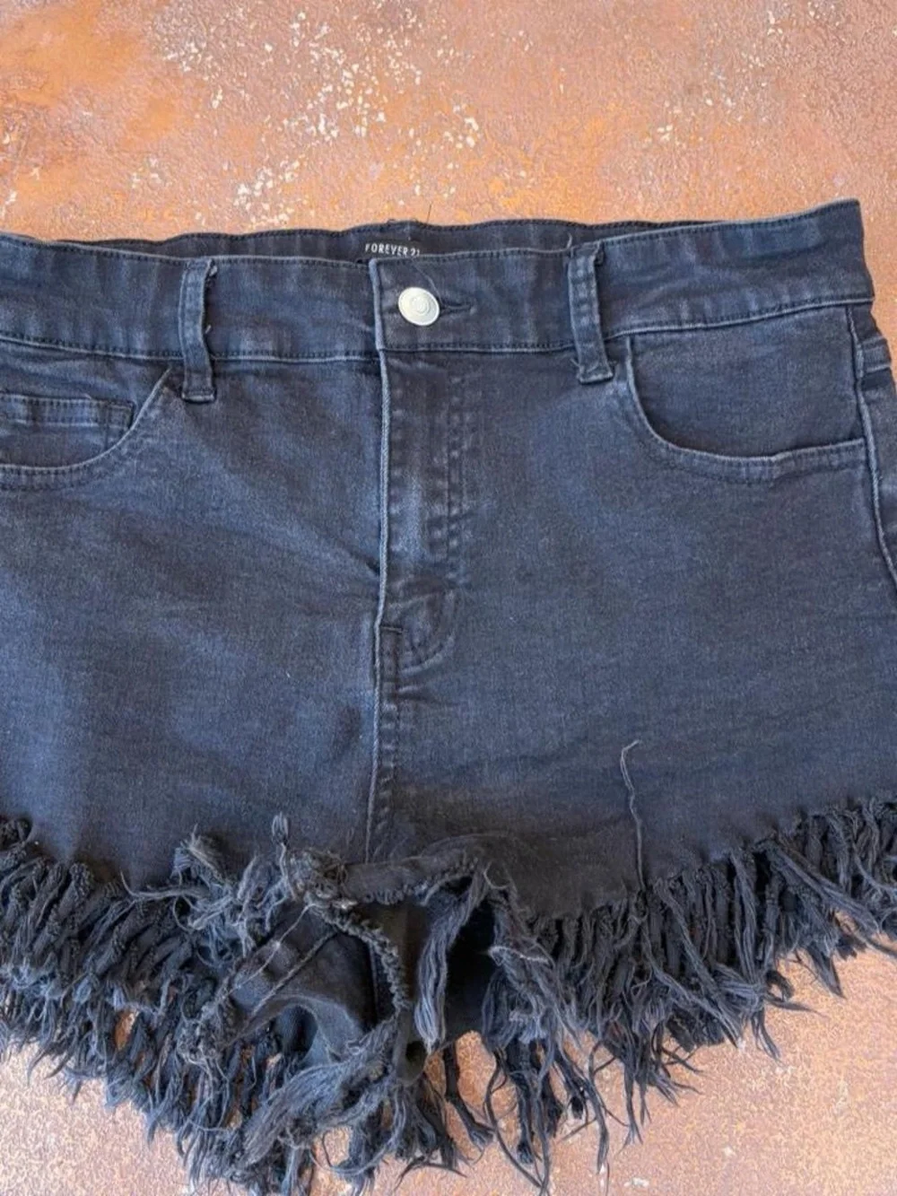 Forever 21 black denim shorts with frayed hem - fits like a S/M - 15 in waist la